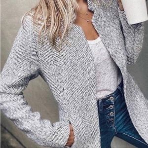 Zara Gray Herringbone Car Coat in new condition. Sz Small Spring Cleaning sale!!